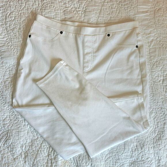 Old Navy White High-Rise Pixie Skinny Pants 18P Petite, Secret-Smooth Pockets - Picture 2 of 8